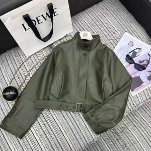 Кожаная куртка Loewe