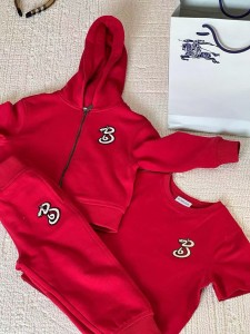 Костюм тройка Burberry