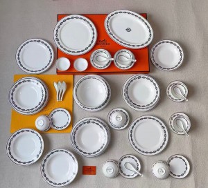 Столовый сервиз Hermes