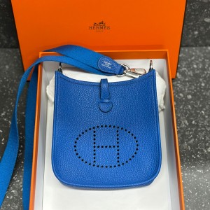 Сумка Hermes Evelyne 16 cm