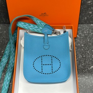 Сумка Hermes Evelyne 16 cm