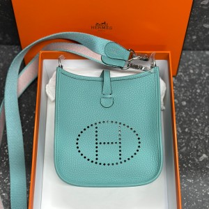 Сумка Hermes Evelyne 16 cm