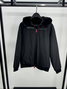 Куртка на меху Kiton