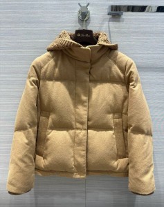 Пуховик Loro Piana