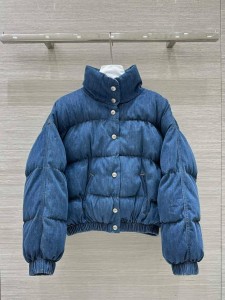 Пуховик Chanel
