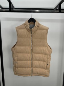 Жилет  Brunello Cucinelli