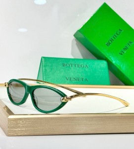 Очки Bottega Veneta