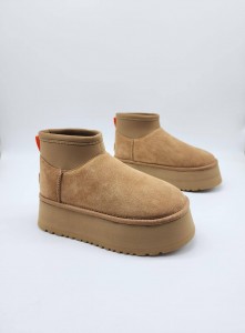 UGG MINI PLATFORM BOOT CHESTNUT