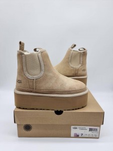 UGG NEUMEL PLATFORM CHELSEA
