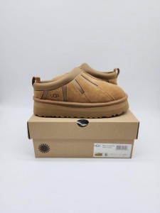 UGG TAZZ PLATFORM