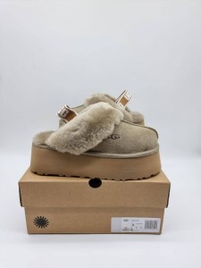 UGG WOMEN’S FUNKETTE JUNE