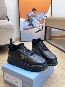 Кеды на меху Prada