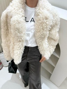 Шуба Fendi
