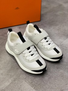 Кроссовки Hermes