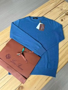 Кашемировый свитер Loro Piana