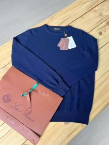Кашемировый свитер Loro Piana