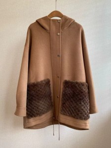 Пальто Loro Piana c мехом