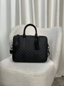 Портфель Louis Vuitton Voyage Pm