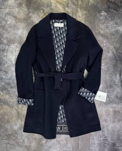 Короткое пальто Christian Dior