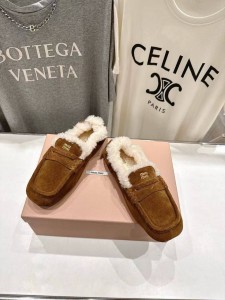 Лоферы на меху Miu Miu Лоферы на меху Miu Miu