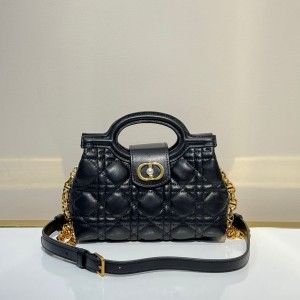 Сумка Christian Dior