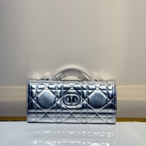 Клатч Christian Dior Клатч Christian Dior