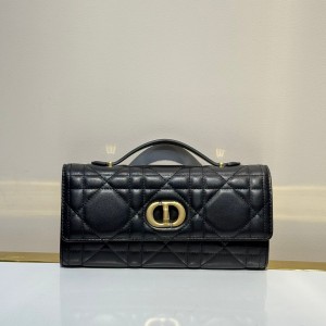 Клатч Christian Dior Клатч Christian Dior