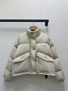 Пуховик Miu Miu Пуховик Miu Miu