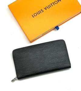 Кошелек Louis Vuitton