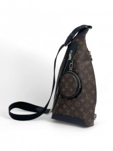 Сумка слинг Louis Vuitton