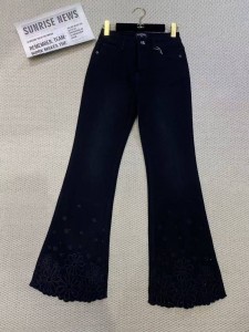 Джинсы Chanel Джинсы Chanel