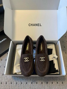 Лоферы на меху Chanel Лоферы на меху Chanel