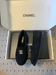 Лоферы на меху Chanel Лоферы на меху Chanel
