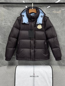 Пуховик Moncler Пуховик Moncler