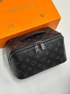 Косметичка Louis Vuitton