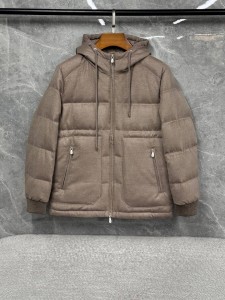Пуховик Brunello Cucinelli Пуховик Brunello Cucinelli