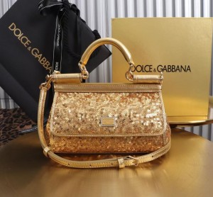 Сумка Dolce&Gabbana 18 cm Сумка Dolce&Gabbana 18 cm