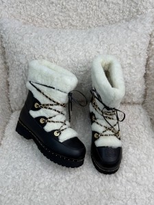 Ботинки Chanel