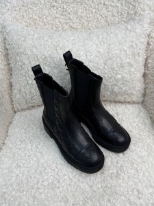 Ботинки Chanel