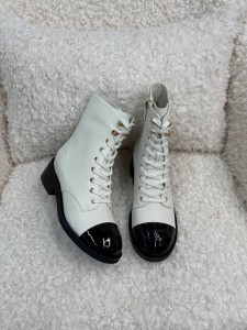 Ботинки Chanel