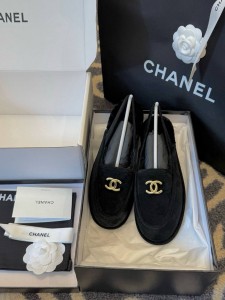 Босоножки на меху Chanel