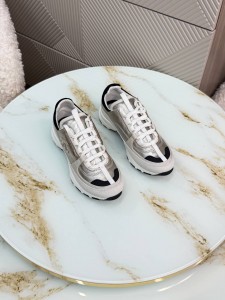 Кроссовки Chanel