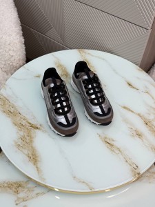 Кроссовки Chanel