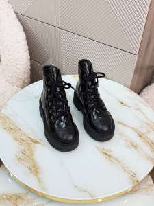 Ботинки Chanel