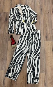 Классический костюм Schiaparelli