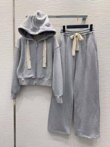 Костюм спортивный Louis Vuitton Костюм спортивный Louis Vuitton