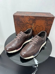 Крокодиловые кроссовки Stefano Ricci