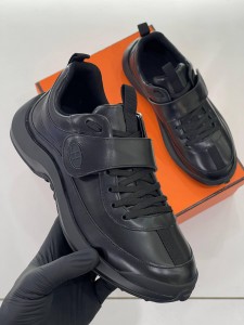 Кроссовки Hermes