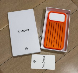 Чехол на 17 Pro Max Rimowa Чехол на 17 Pro Max Rimowa