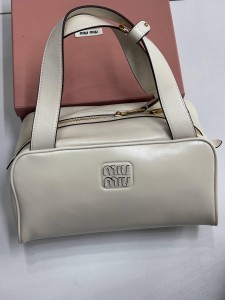 Сумка Miu Miu Сумка Miu Miu